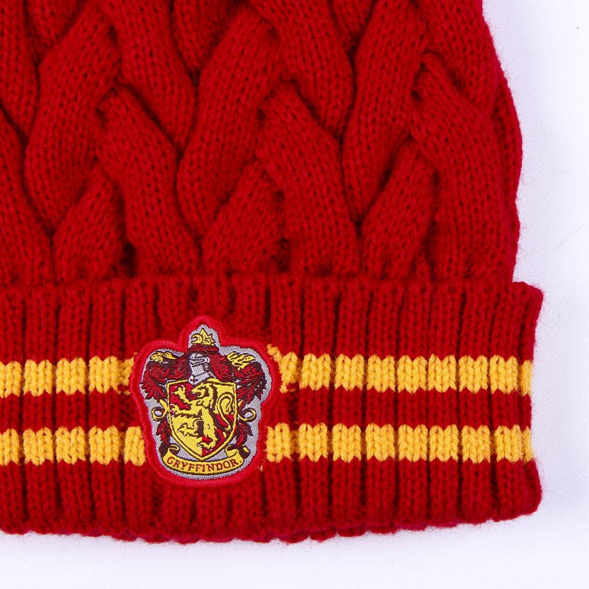 Kids Size HARRY POTTER GRYFFINDOR POMPOM KNIT BEANIE officially licensed 9653
