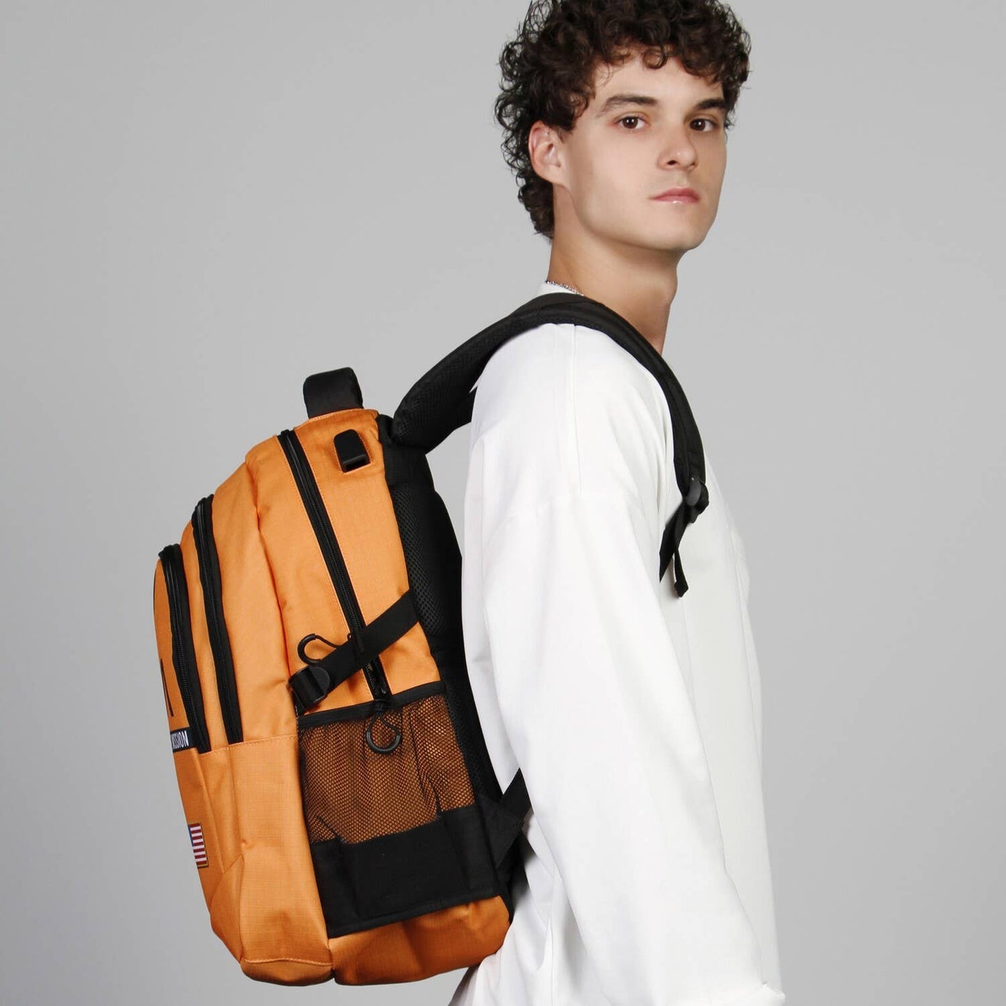 NASA Lines-PLUS Running Backpack - USB port